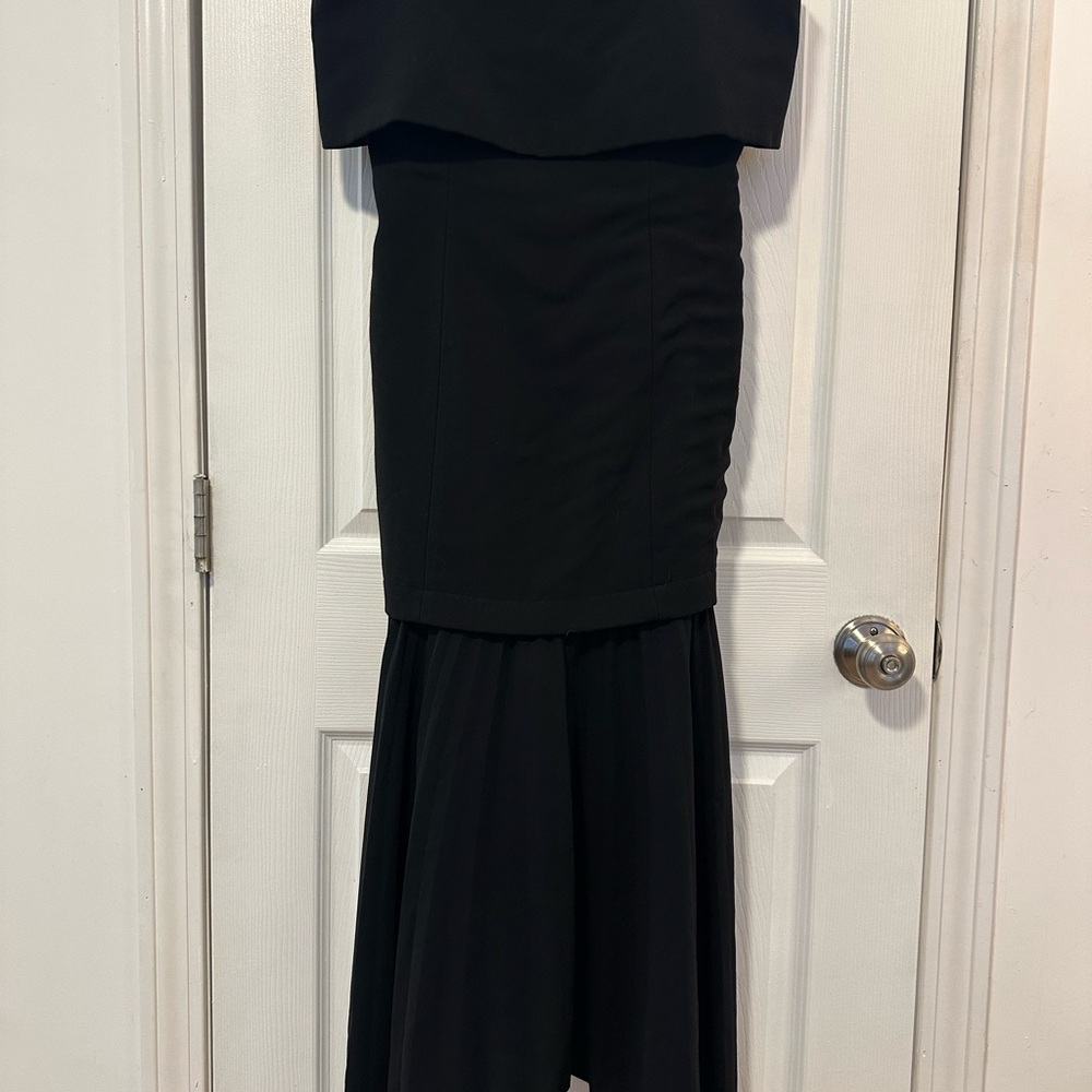 Elegant Black Strapless Dress